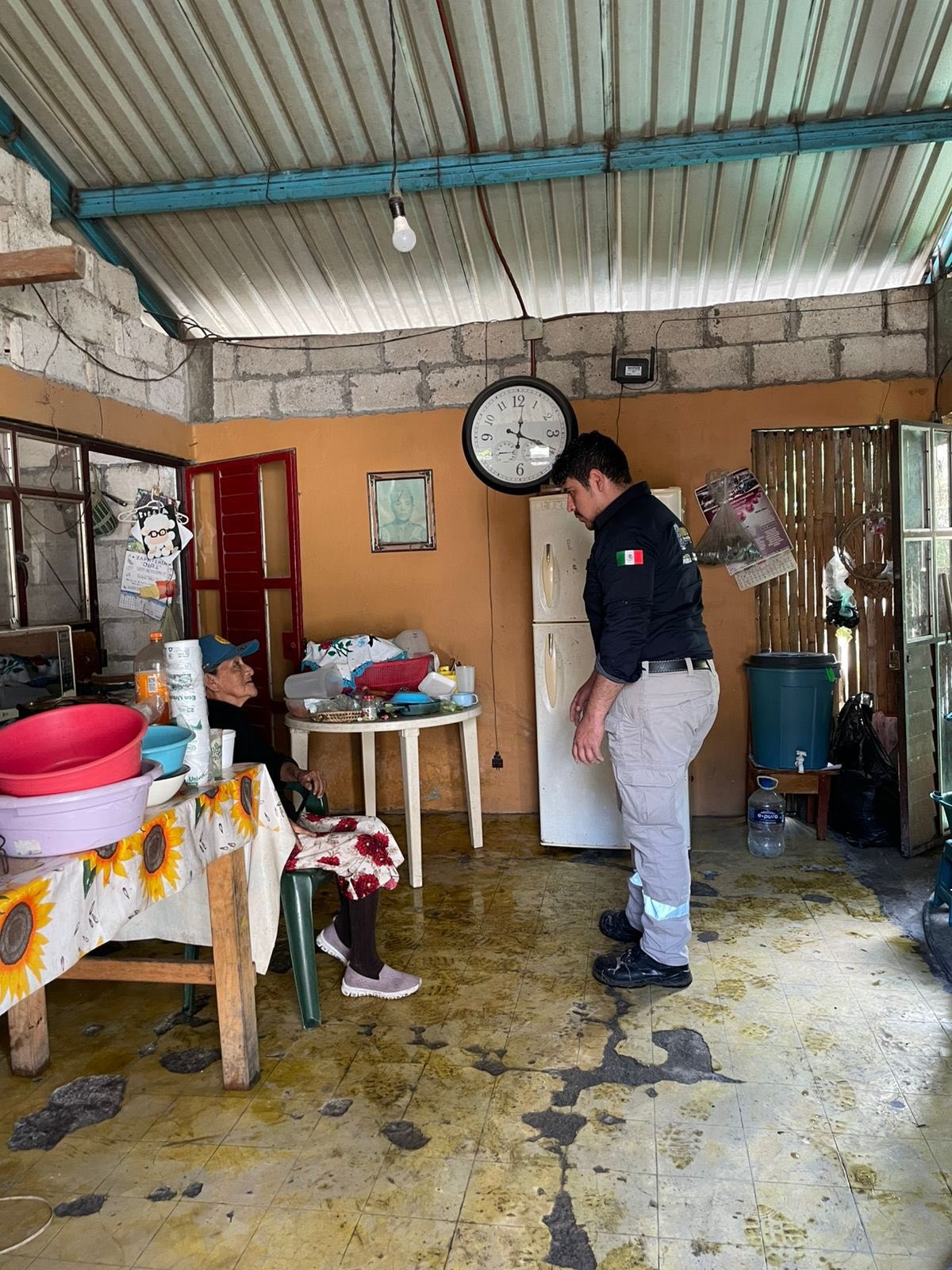 Atencion de nuestro gobernador Alejandro Armenta, por su pronta y firme respuesta ante las afectaciones presentadas en Chicontla tras el desbordamiento